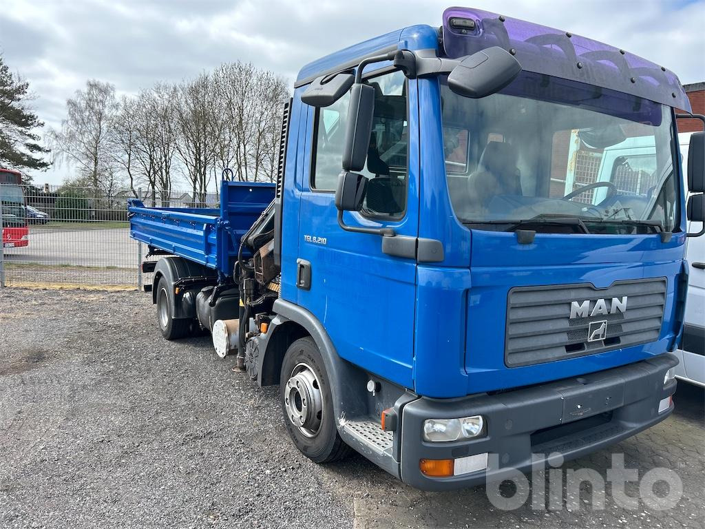MAN TGL 8.210 (2008) m. Meiller-Kipper u. Hiab-Kran - Camion benne, Camion grue: photos 4 MAN TGL 8.210 (2008) m. Meiller-Kipper u. Hiab-Kran - Camion benne, Camion grue: photos 4