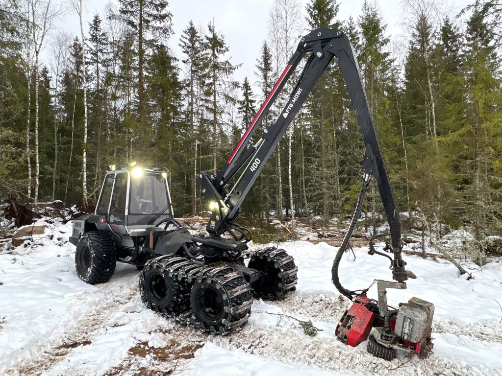 Malwa 560 H - Abatteuse: photos 1 Malwa 560 H - Abatteuse: photos 1