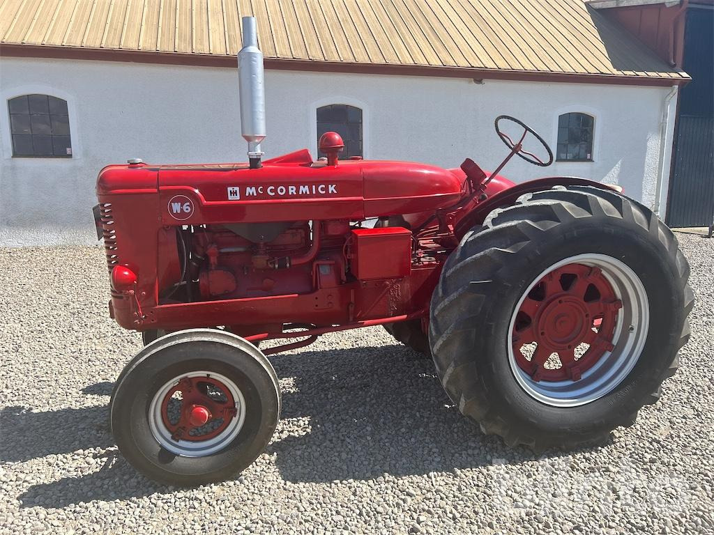 Mc Cormick W6 - Tracteur agricole: photos 1 Mc Cormick W6 - Tracteur agricole: photos 1