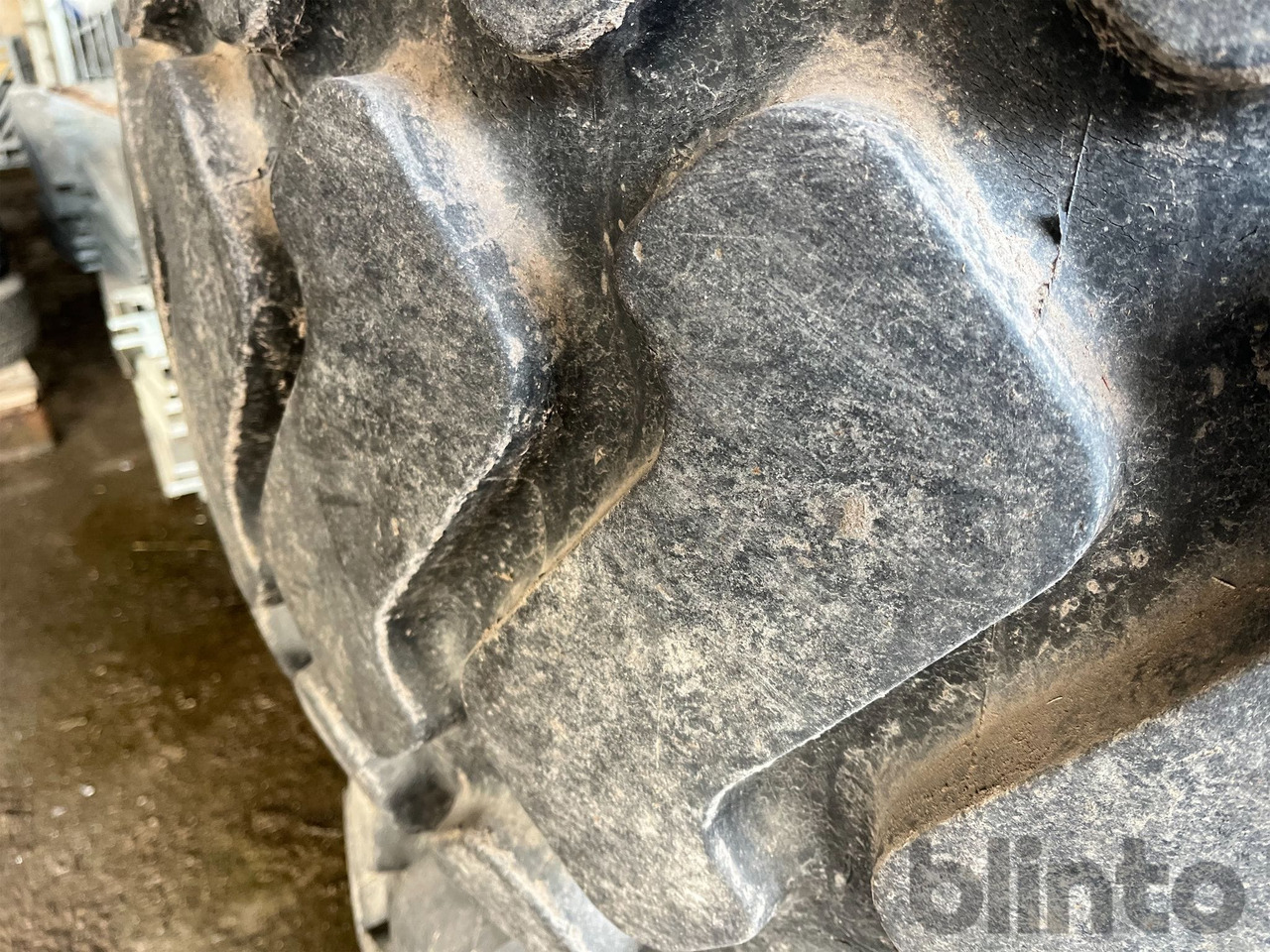 Michelin 20.5R25 - Pneu pour Engins de chantier: photos 2 Michelin 20.5R25 - Pneu pour Engins de chantier: photos 2