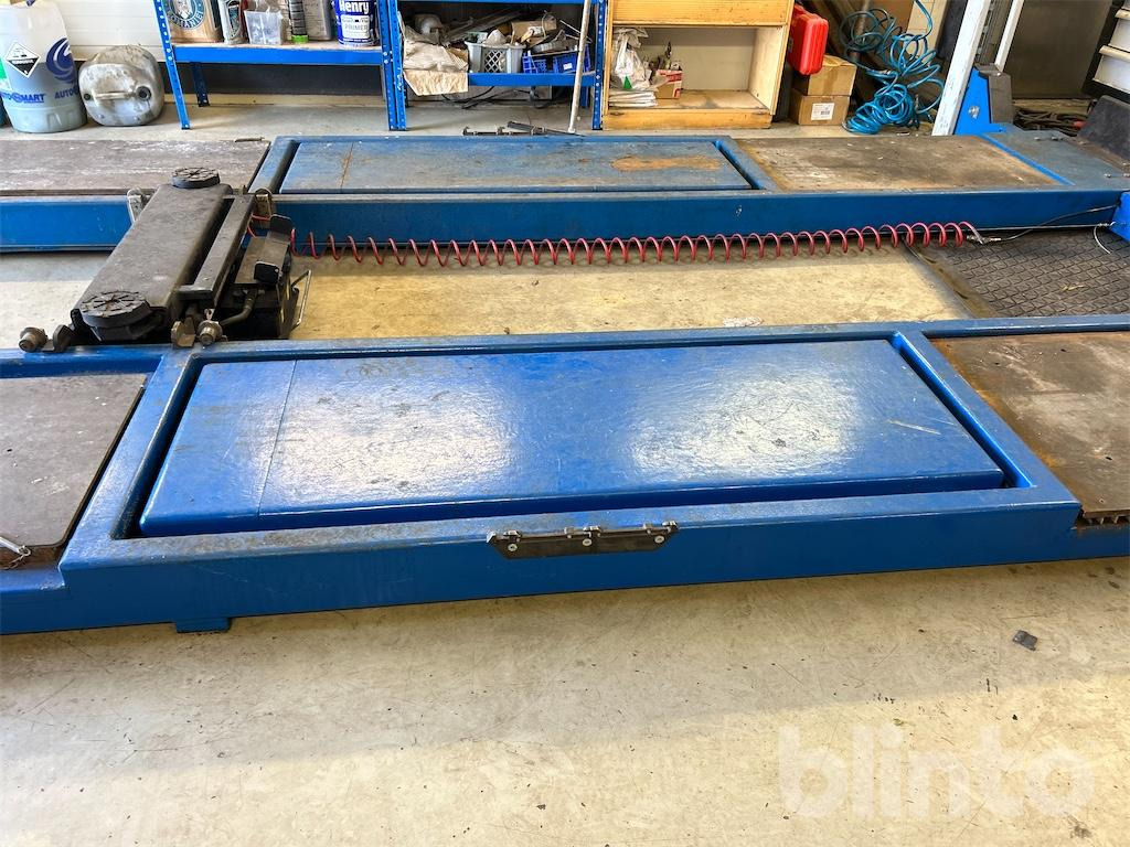 OMA - Équipement de garage: photos 4 OMA - Équipement de garage: photos 4