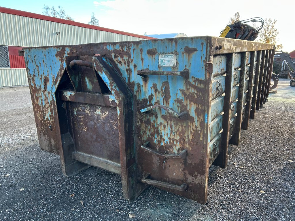 Palfinger/LT Container - Grue auxiliaire: photos 4 Palfinger/LT Container - Grue auxiliaire: photos 4