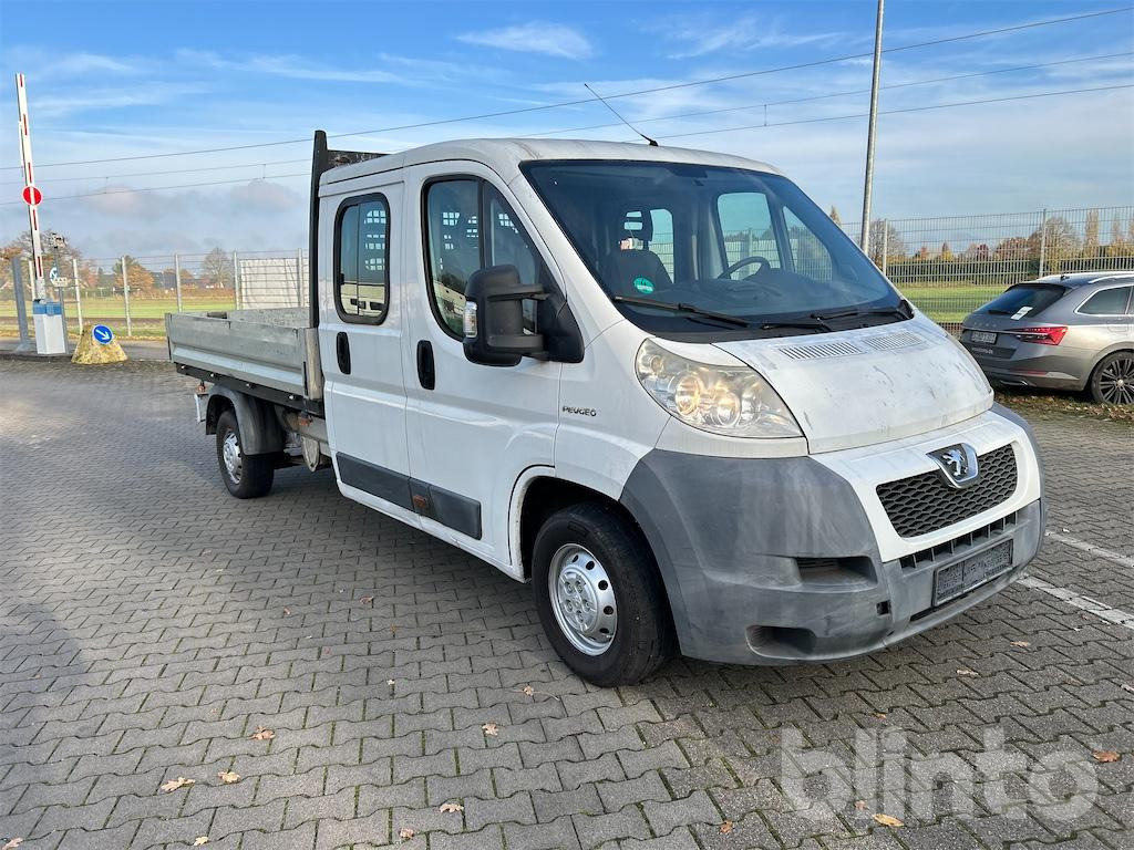Peugeot Boxer (EZ: 2009) - Utilitaire plateau, Utilitaire double cabine: photos 2 Peugeot Boxer (EZ: 2009) - Utilitaire plateau, Utilitaire double cabine: photos 2