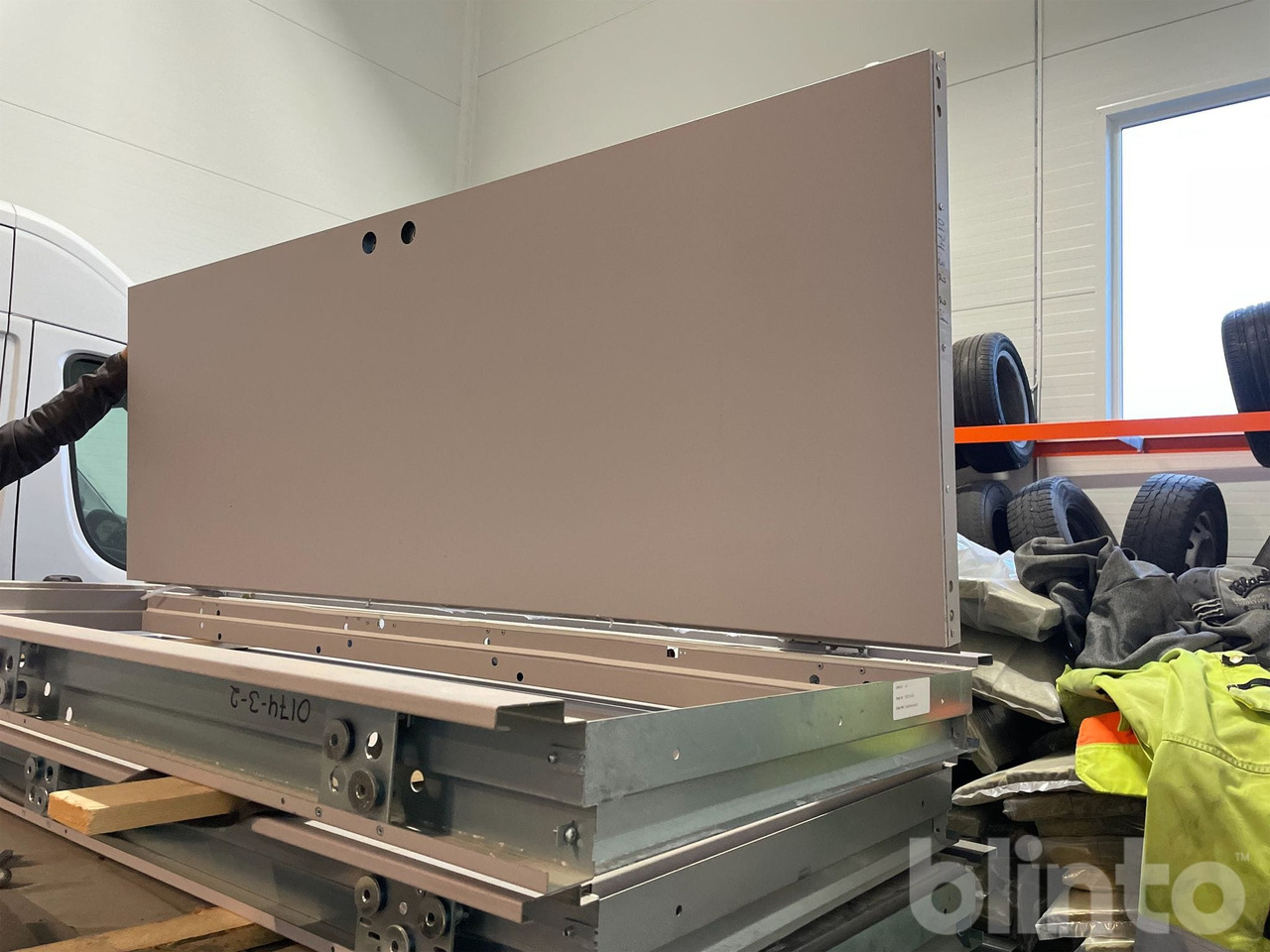 Robust - Outil/ Équipement: photos 4 Robust - Outil/ Équipement: photos 4