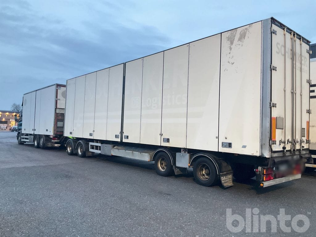 SCANIA R450LB6X2*4MNB - Camion fourgon: photos 4 SCANIA R450LB6X2*4MNB - Camion fourgon: photos 4