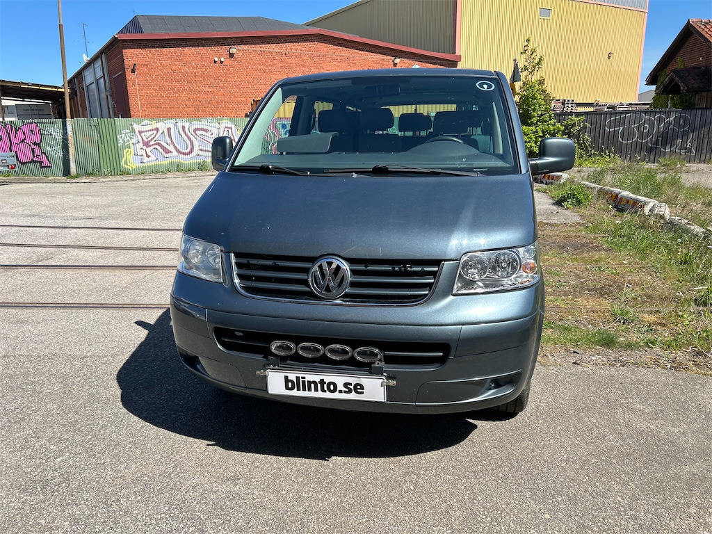 VW CARAVELLE COMFL 2,5 - Voiture: photos 3 VW CARAVELLE COMFL 2,5 - Voiture: photos 3