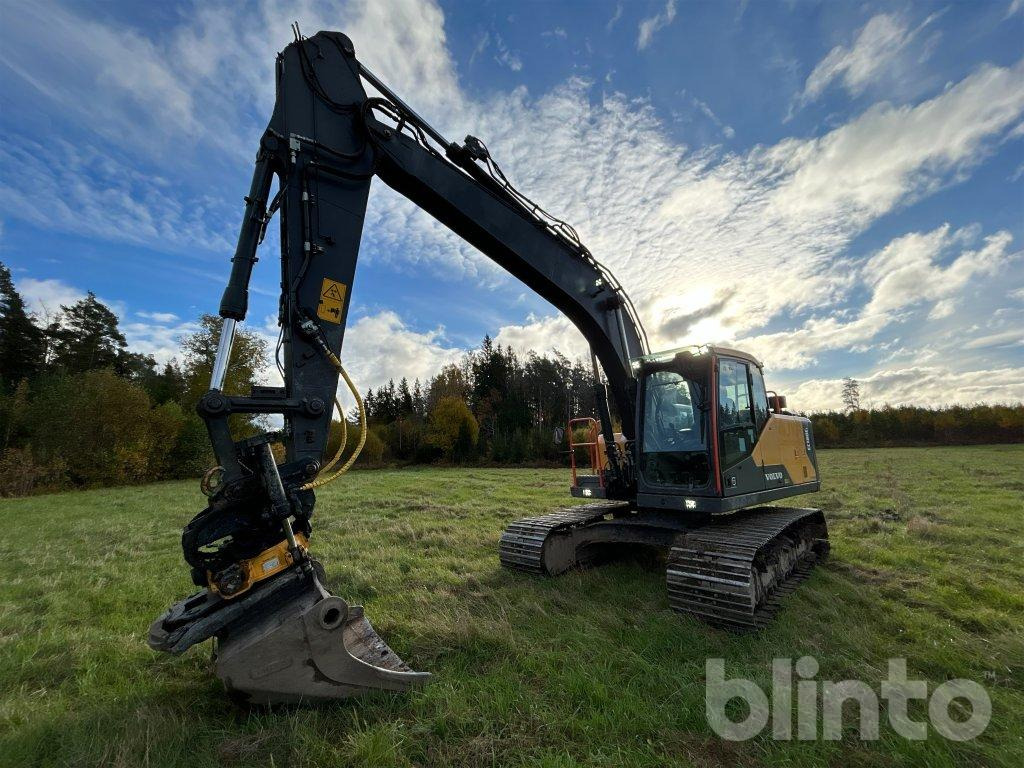 Volvo EC180EL - Pelle sur chenille: photos 1 Volvo EC180EL - Pelle sur chenille: photos 1