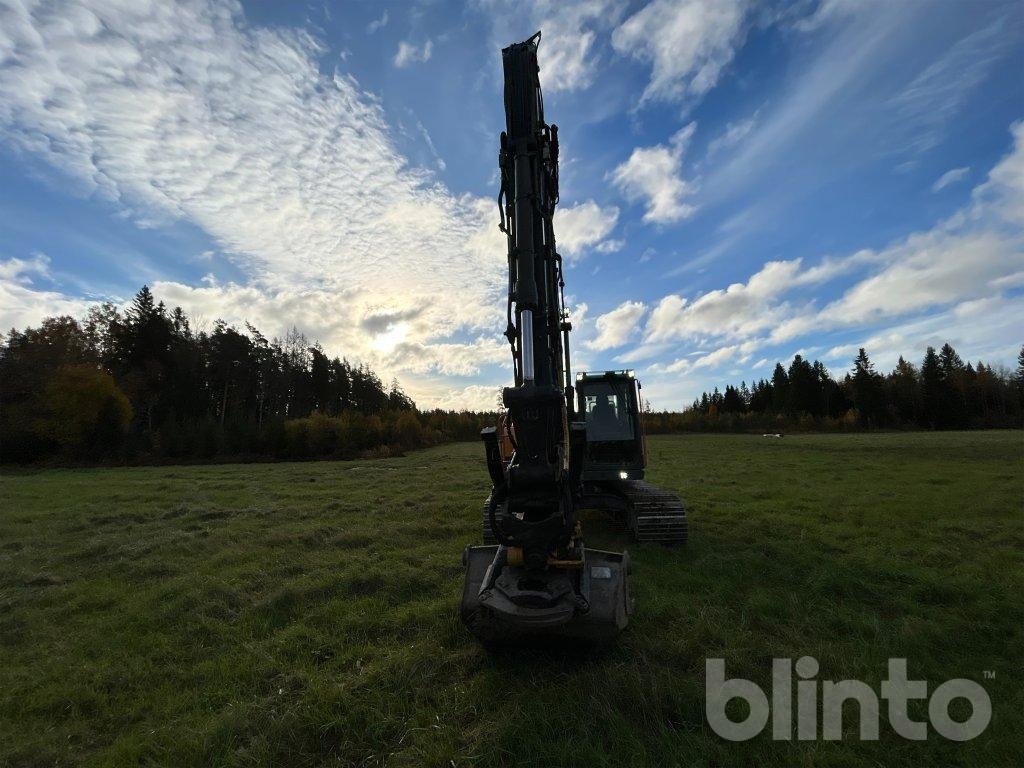 Volvo EC180EL - Pelle sur chenille: photos 2 Volvo EC180EL - Pelle sur chenille: photos 2