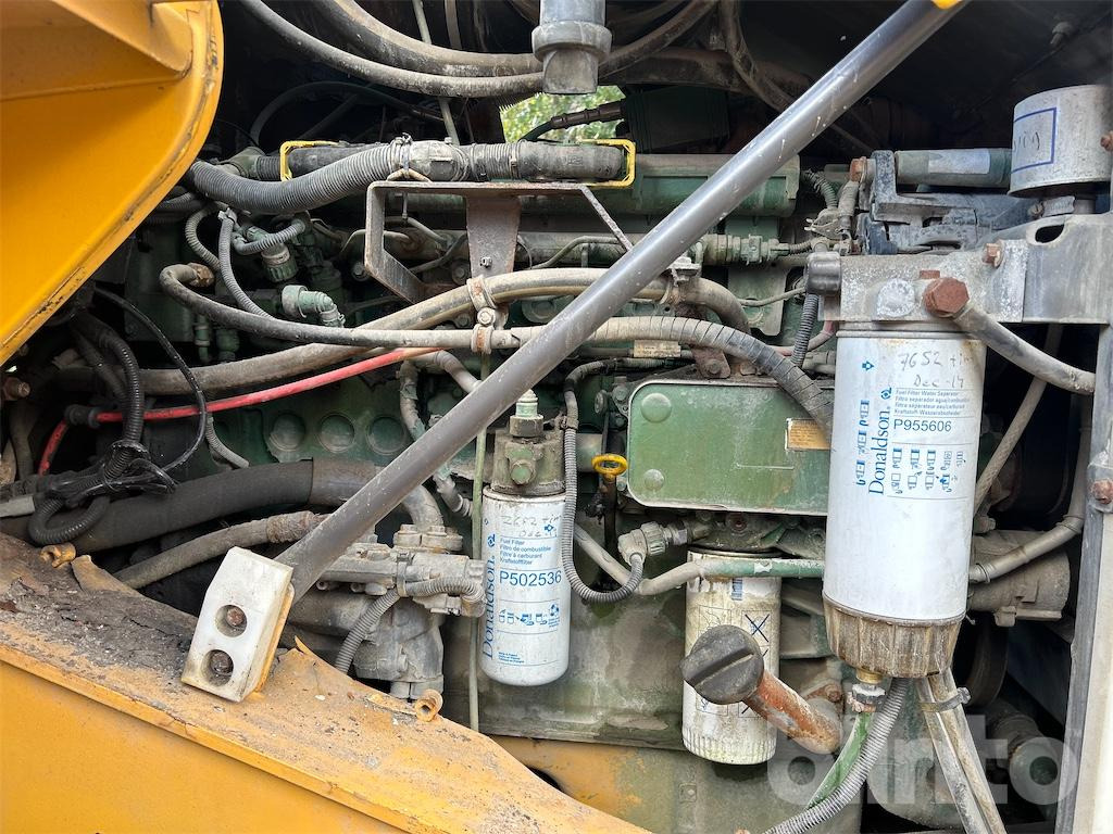 Chargeuse sur pneus Volvo L90G: photos 18 Chargeuse sur pneus Volvo L90G: photos 18