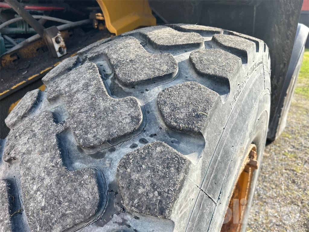 Chargeuse sur pneus Volvo L90G: photos 22 Chargeuse sur pneus Volvo L90G: photos 22