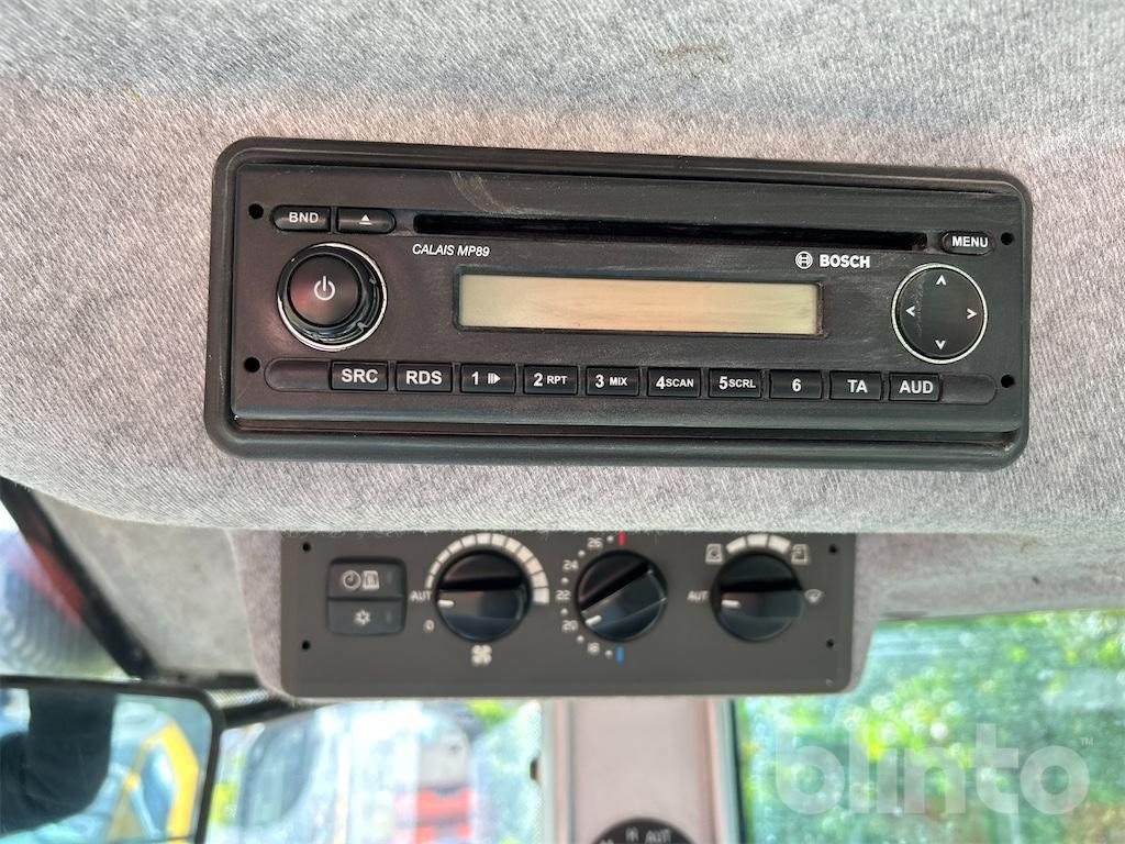 Chargeuse sur pneus Volvo L90G: photos 31 Chargeuse sur pneus Volvo L90G: photos 31