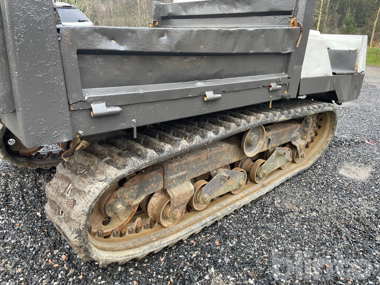 Yanmar C25R - Mini tombereau: photos 5 Yanmar C25R - Mini tombereau: photos 5