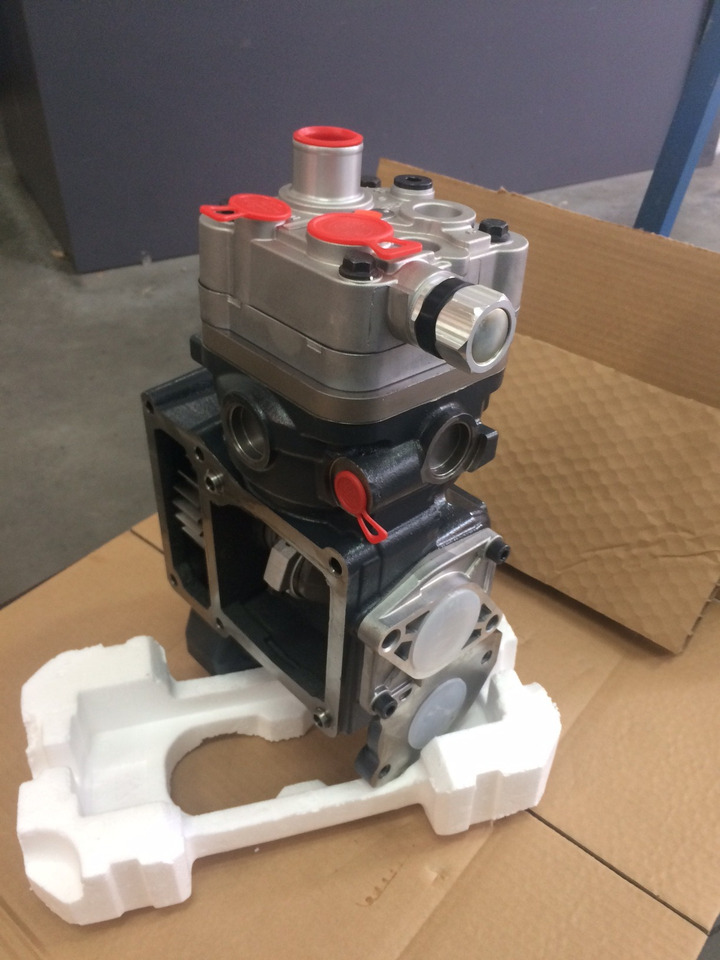 Compresseur d'air COMPRESSORE ARIA RIF. MAN 51541007117 - 51541007205 - 51541007232 - 51541007247: photos 13