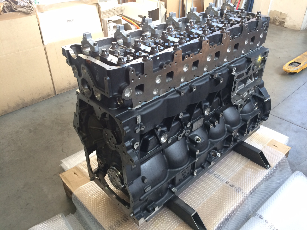 MOTORE MAN D2676LOH35 - 420CV - EURO 6 - BUS - Moteur pour Bus: photos 2 MOTORE MAN D2676LOH35 - 420CV - EURO 6 - BUS - Moteur pour Bus: photos 2