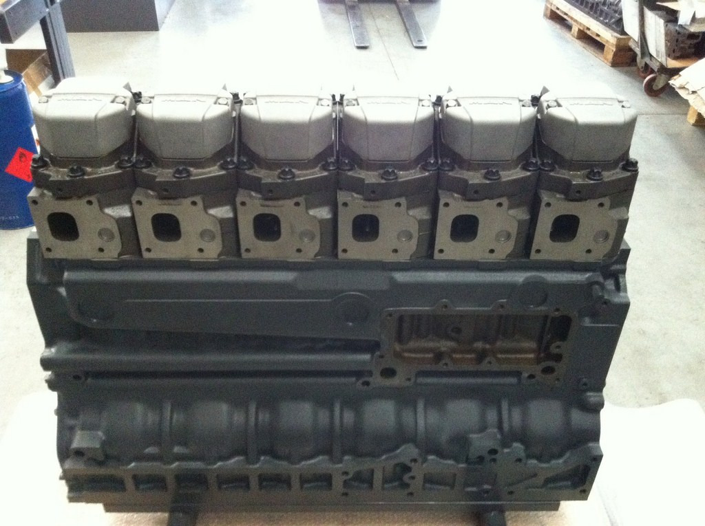 MOTORE MAN D2866LUH25 - 360CV - EURO 3 - BUS - Moteur pour Bus: photos 5 MOTORE MAN D2866LUH25 - 360CV - EURO 3 - BUS - Moteur pour Bus: photos 5