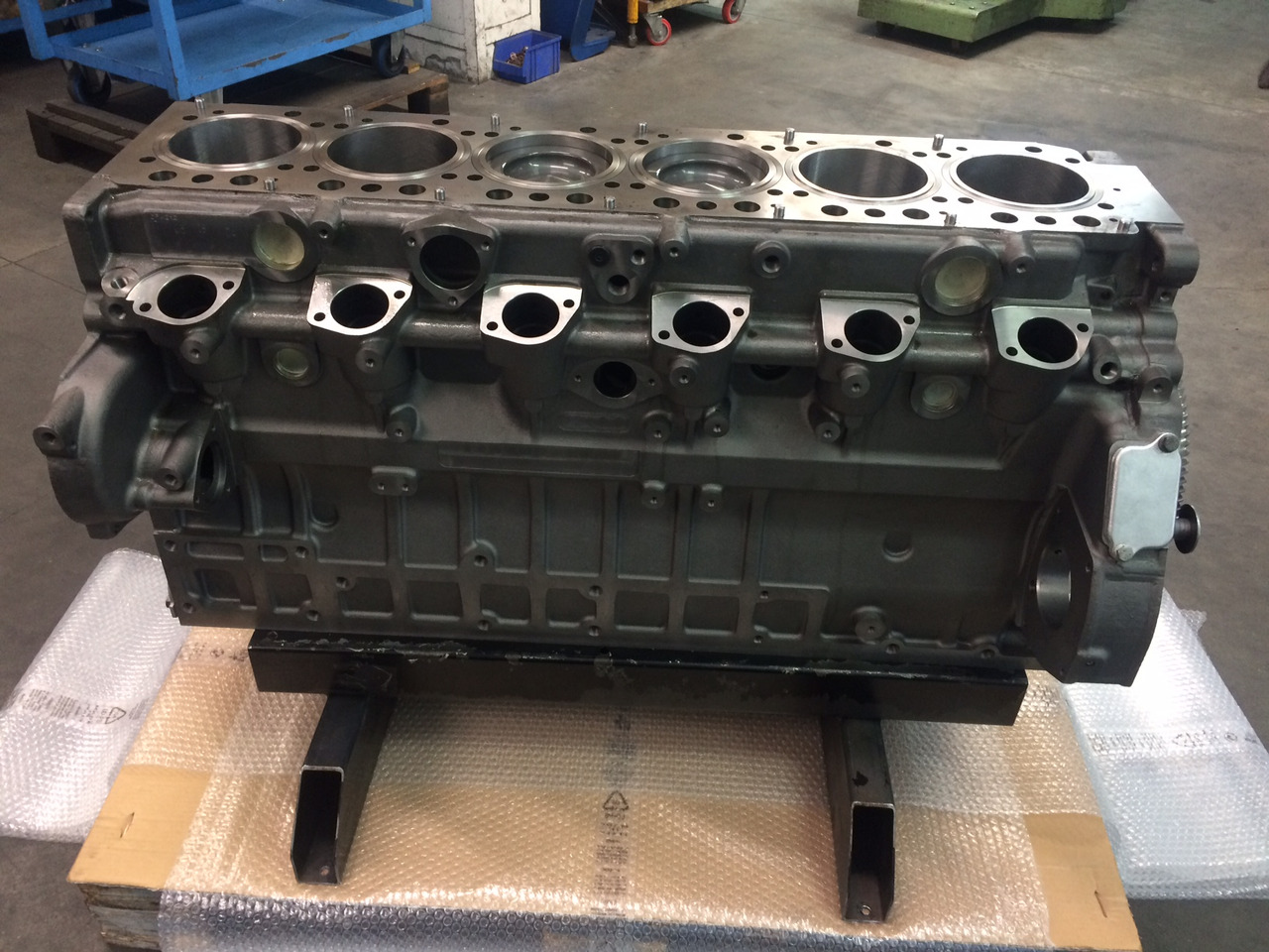 MOTORE MERCEDES OM457 / OM457LA / OM457HLA - Moteur: photos 1 MOTORE MERCEDES OM457 / OM457LA / OM457HLA - Moteur: photos 1