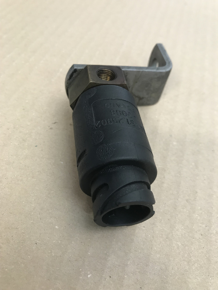 VALVOLA ELETTROMAGNETICA MAN 51259020068 - Pièces de rechange pour Camion: photos 4 VALVOLA ELETTROMAGNETICA MAN 51259020068 - Pièces de rechange pour Camion: photos 4