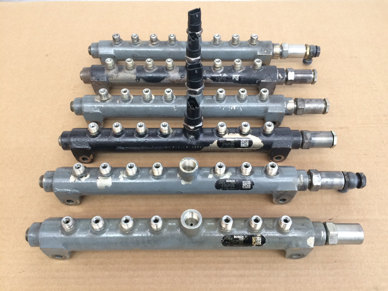 TUBO PRESSIONE COMMON RAIL MAN 51103116039 - Préparation du carburant: photos 1 TUBO PRESSIONE COMMON RAIL MAN 51103116039 - Préparation du carburant: photos 1