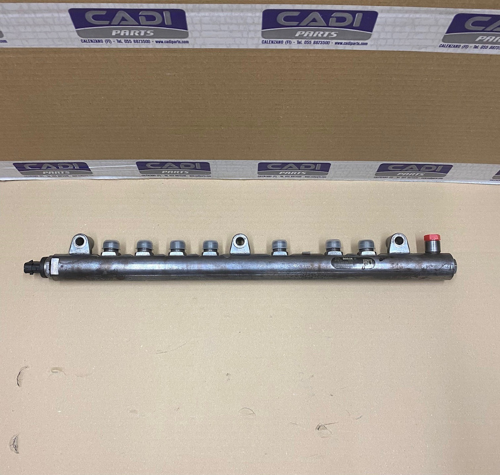 TUBO PRESSIONE COMMON-RAIL - RIF. BOSCH 0445226078 - RIF. MAN 51103116077 - Préparation du carburant pour Camion: photos 1 TUBO PRESSIONE COMMON-RAIL - RIF. BOSCH 0445226078 - RIF. MAN 51103116077 - Préparation du carburant pour Camion: photos 1