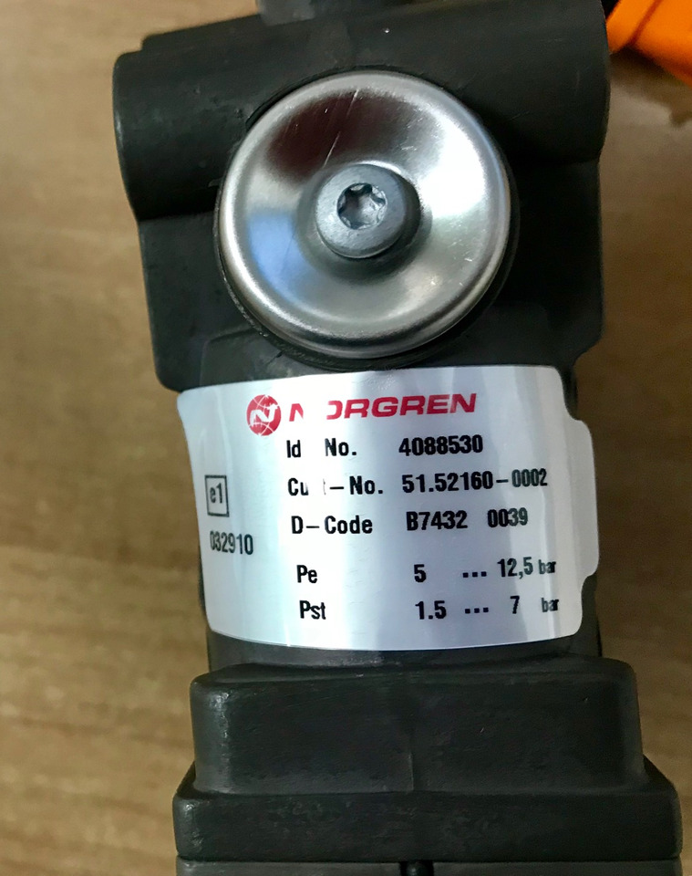 VALVOLA FRENO MOTORE - RIF. MAN 51521600002 - Valve de frein pour Camion: photos 4 VALVOLA FRENO MOTORE - RIF. MAN 51521600002 - Valve de frein pour Camion: photos 4