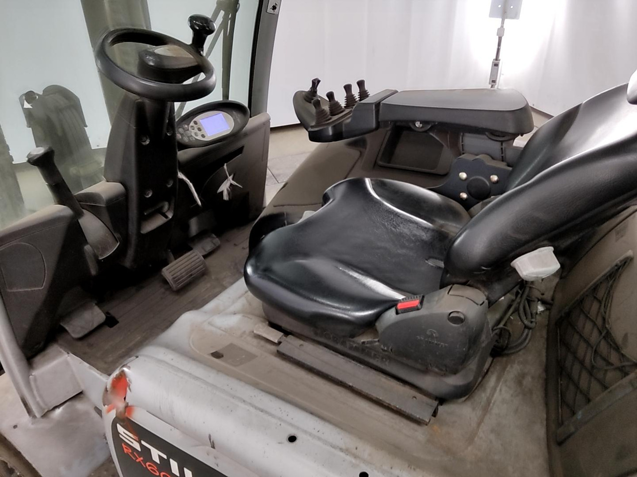 STILL RX60-25 - Chariot élévateur électrique: photos 4 STILL RX60-25 - Chariot élévateur électrique: photos 4