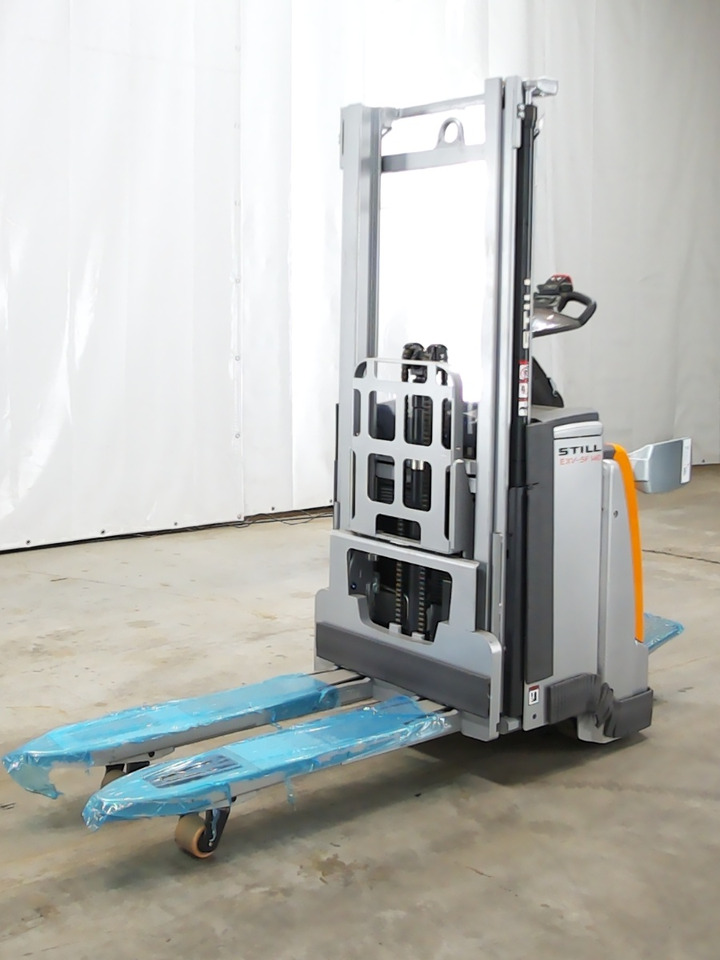 Still EXD-SF14D - Gerbeur: photos 1 Still EXD-SF14D - Gerbeur: photos 1