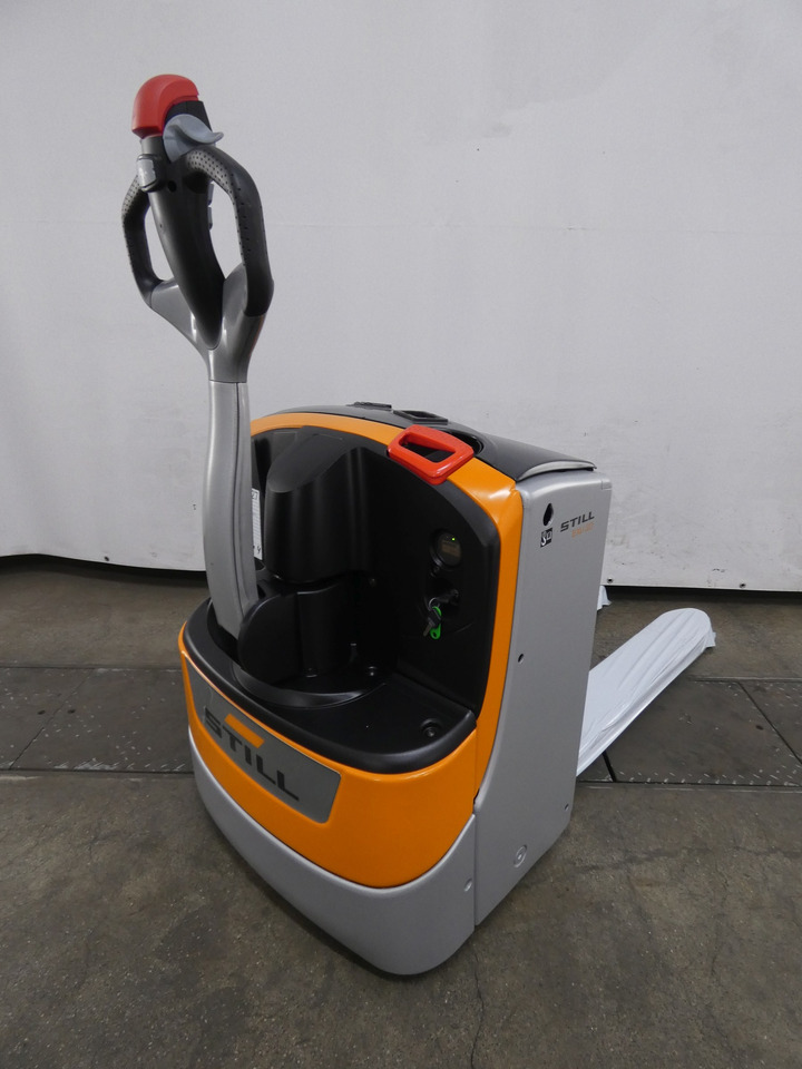 Still EXU20/BATT.NEU - Transpalette: photos 2 Still EXU20/BATT.NEU - Transpalette: photos 2