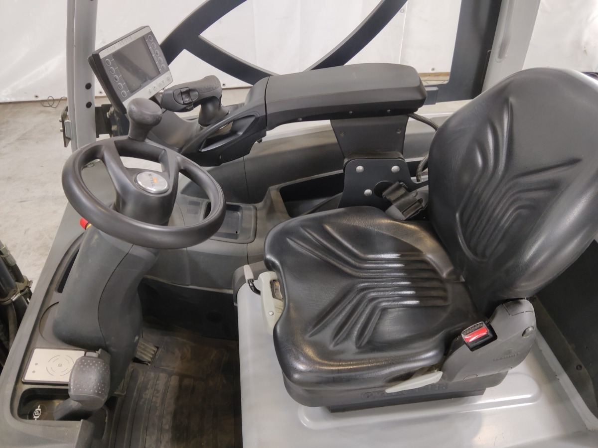 Still RX20-16 - Chariot élévateur électrique: photos 3 Still RX20-16 - Chariot élévateur électrique: photos 3