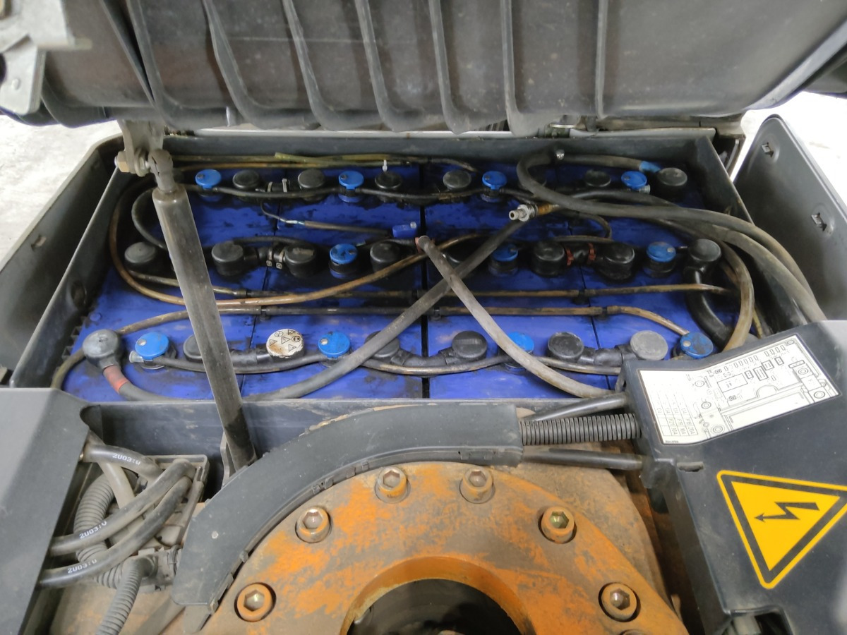 Still RX50-15 - Chariot élévateur électrique: photos 4 Still RX50-15 - Chariot élévateur électrique: photos 4