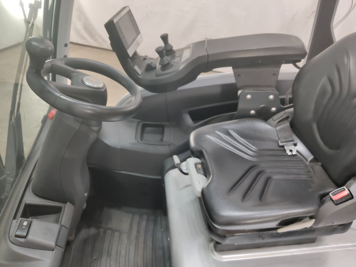 Still RX60-25L/600/BRONZE - Chariot élévateur électrique: photos 3 Still RX60-25L/600/BRONZE - Chariot élévateur électrique: photos 3