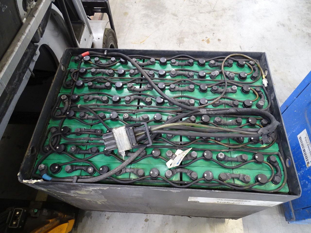 Still RX60-30 - Chariot élévateur électrique: photos 4 Still RX60-30 - Chariot élévateur électrique: photos 4