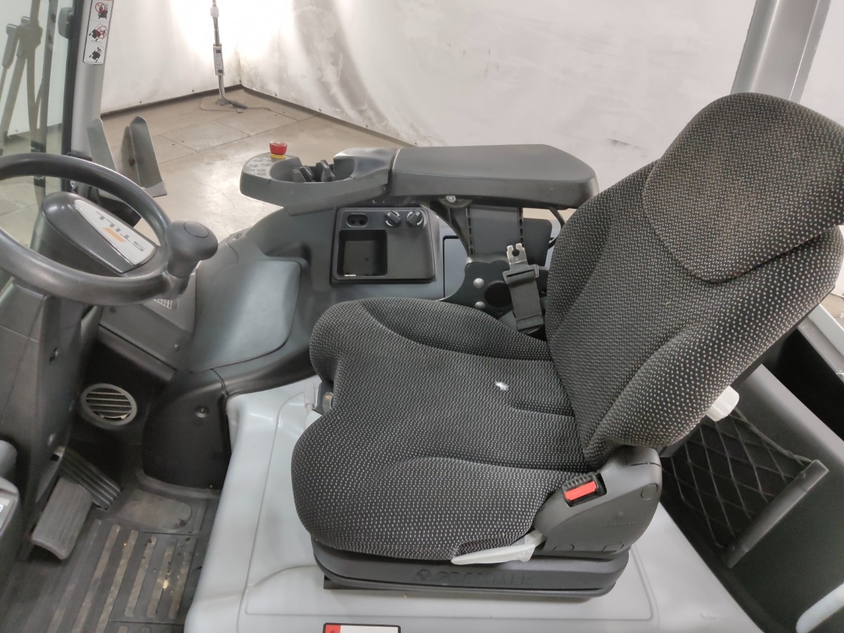 Still RX60-30 - Chariot élévateur électrique: photos 3 Still RX60-30 - Chariot élévateur électrique: photos 3