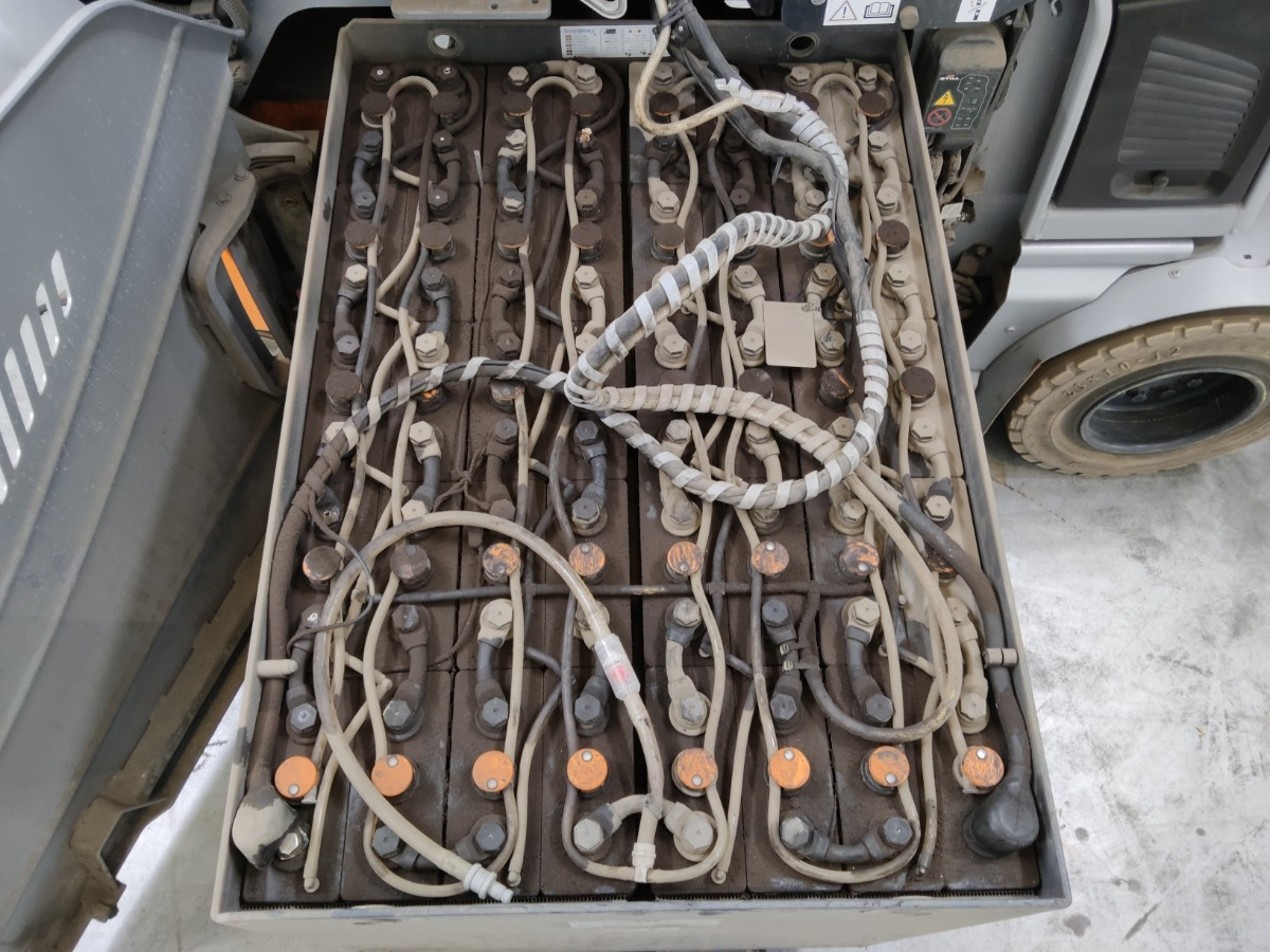 Still RX60-30/BRONZE/BATT.NEU - Chariot élévateur électrique: photos 4 Still RX60-30/BRONZE/BATT.NEU - Chariot élévateur électrique: photos 4