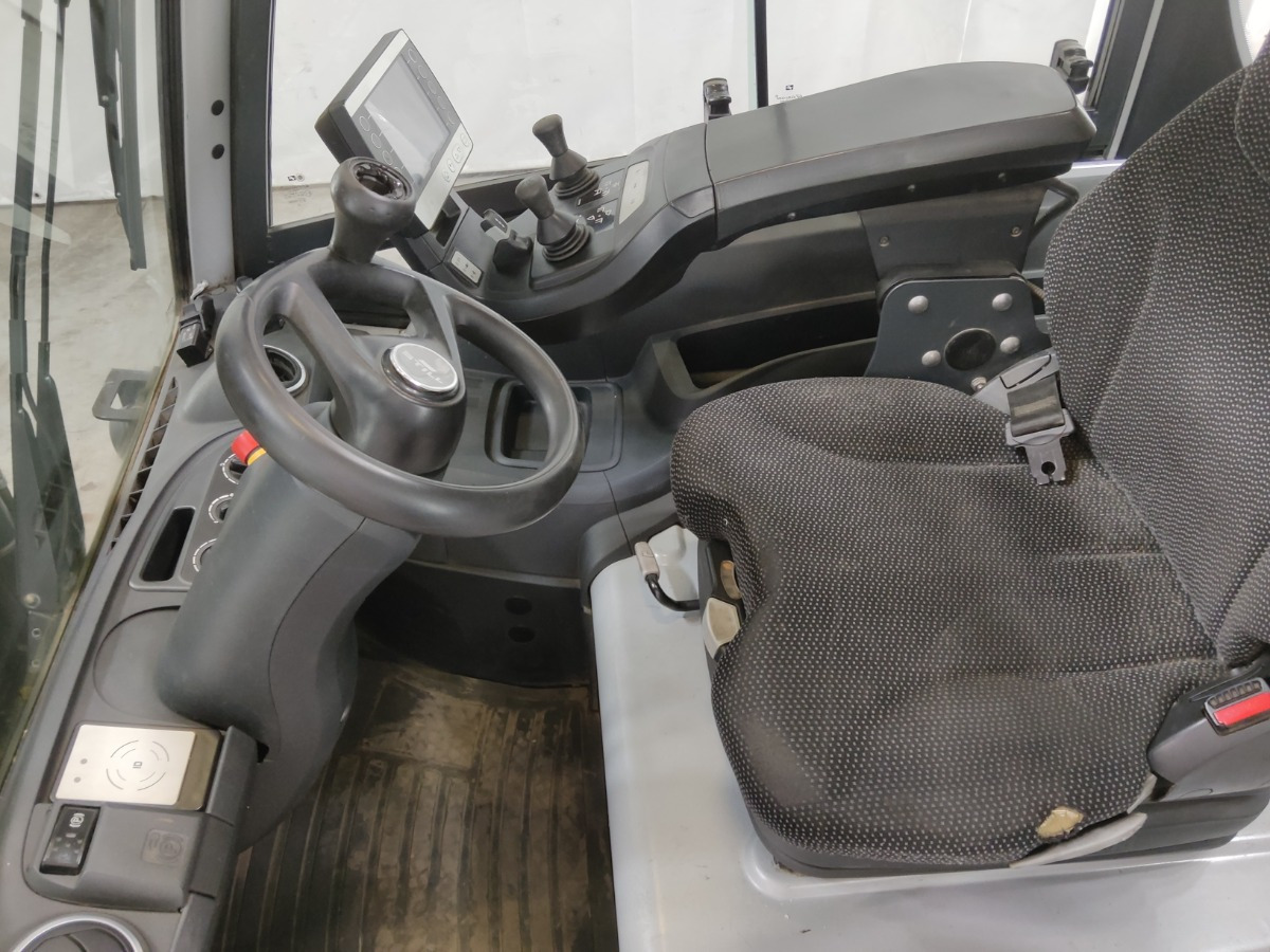 Still RX60-35 - Chariot élévateur électrique: photos 3 Still RX60-35 - Chariot élévateur électrique: photos 3