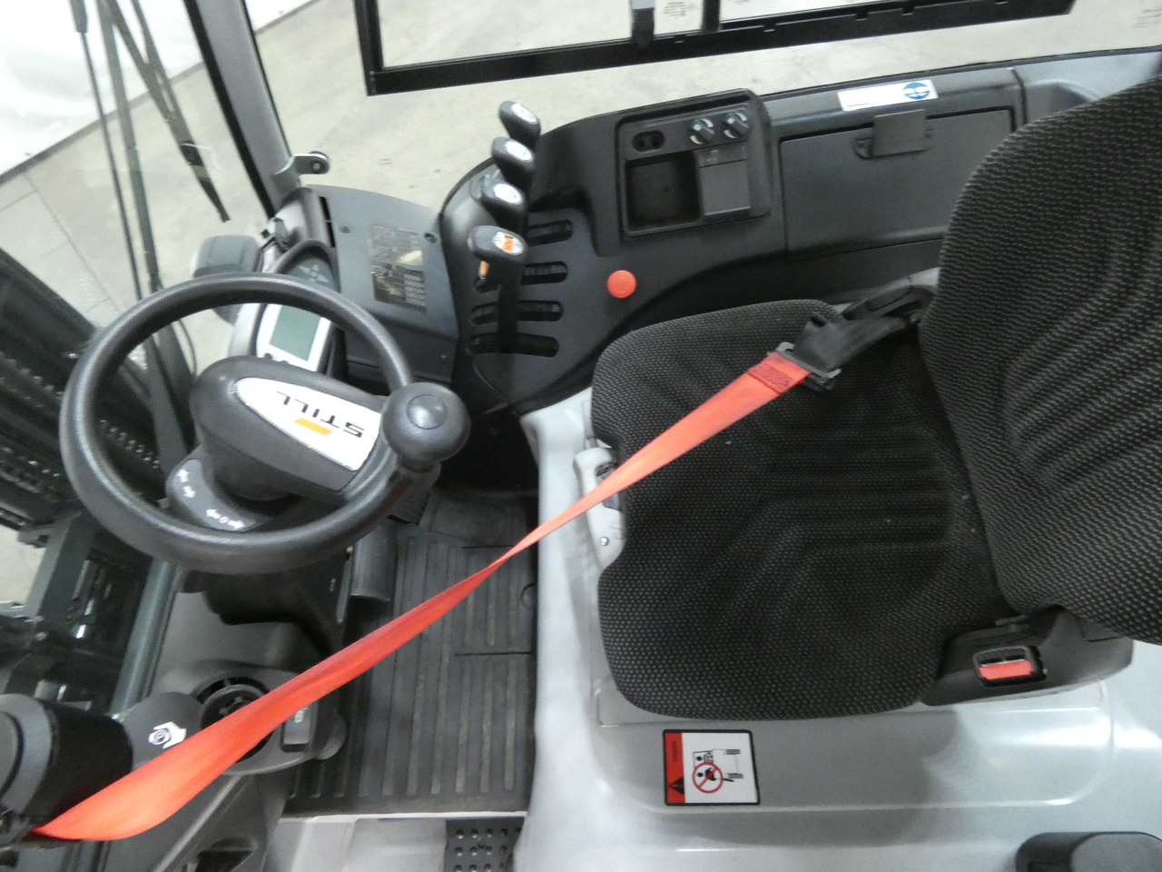 Still RX60-40/BRONZE/BATT - Chariot élévateur électrique: photos 3 Still RX60-40/BRONZE/BATT - Chariot élévateur électrique: photos 3