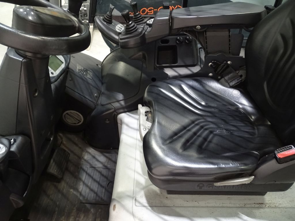 Still RX60-50/600 - Chariot élévateur électrique: photos 3 Still RX60-50/600 - Chariot élévateur électrique: photos 3