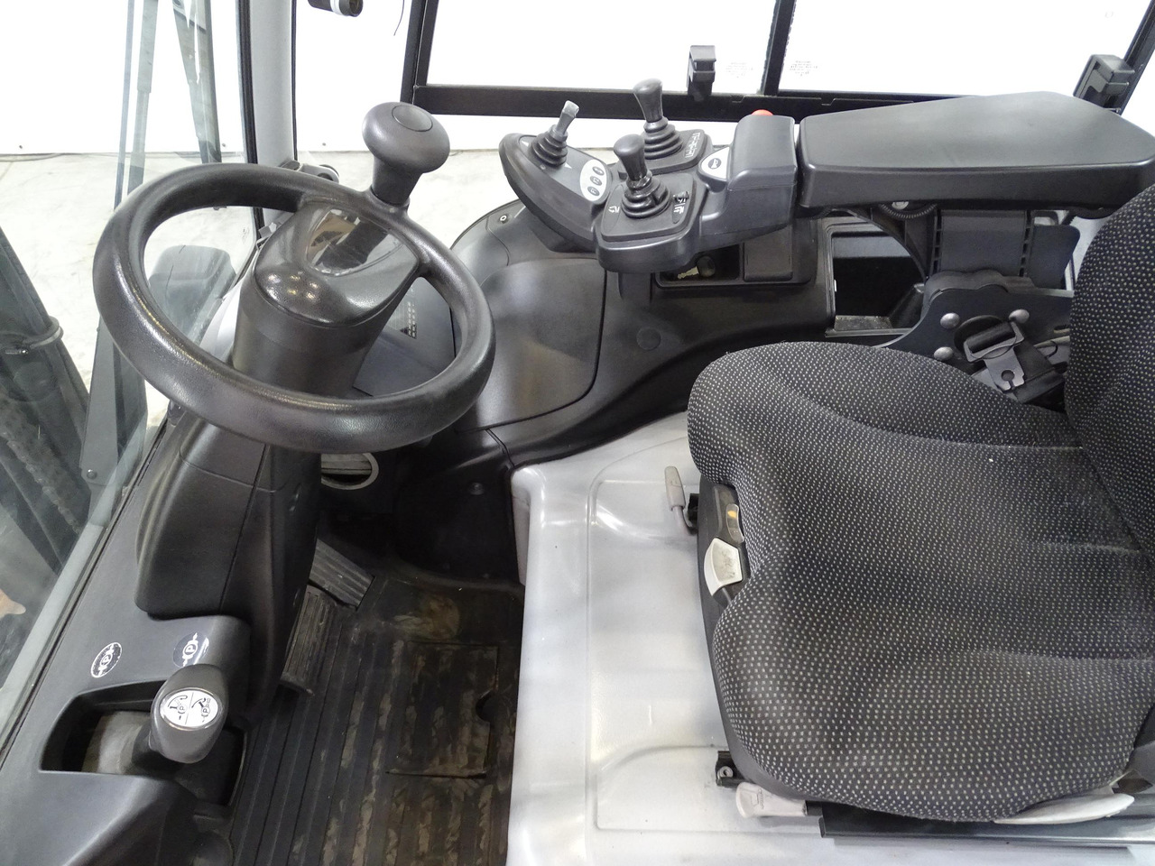 Still RX60-50 - Chariot élévateur électrique: photos 3 Still RX60-50 - Chariot élévateur électrique: photos 3