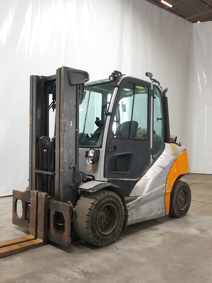 Still RX70-45T - Chariot élévateur à gaz: photos 1 Still RX70-45T - Chariot élévateur à gaz: photos 1