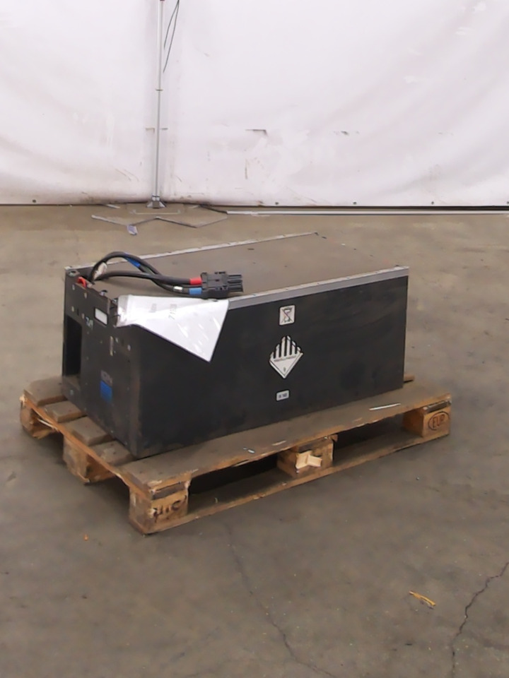 Weitere 48V268AH/LIION - Accumulateur pour Matériel de manutention: photos 2 Weitere 48V268AH/LIION - Accumulateur pour Matériel de manutention: photos 2