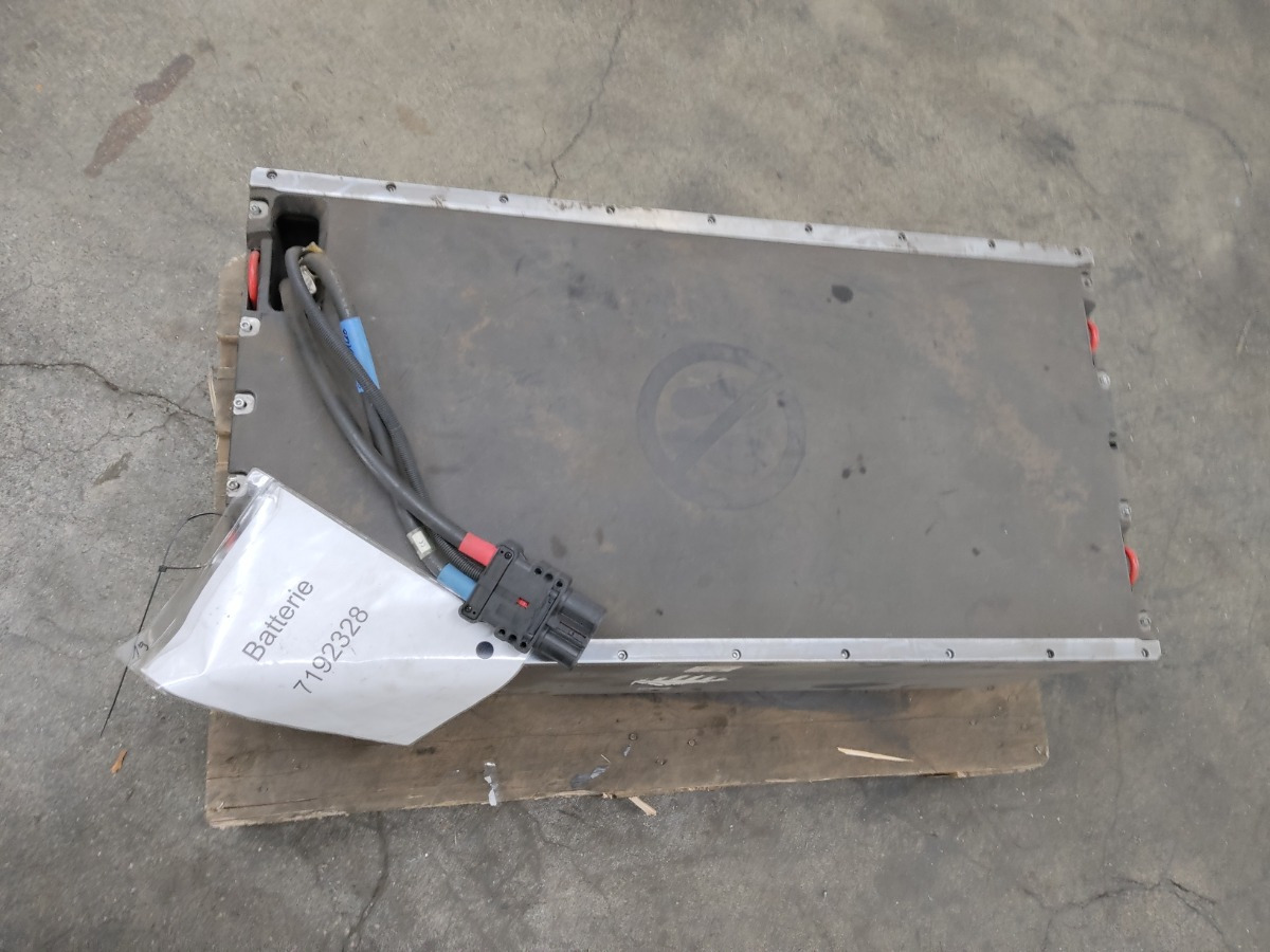 Weitere 48V268AH/LIION - Accumulateur pour Matériel de manutention: photos 3 Weitere 48V268AH/LIION - Accumulateur pour Matériel de manutention: photos 3