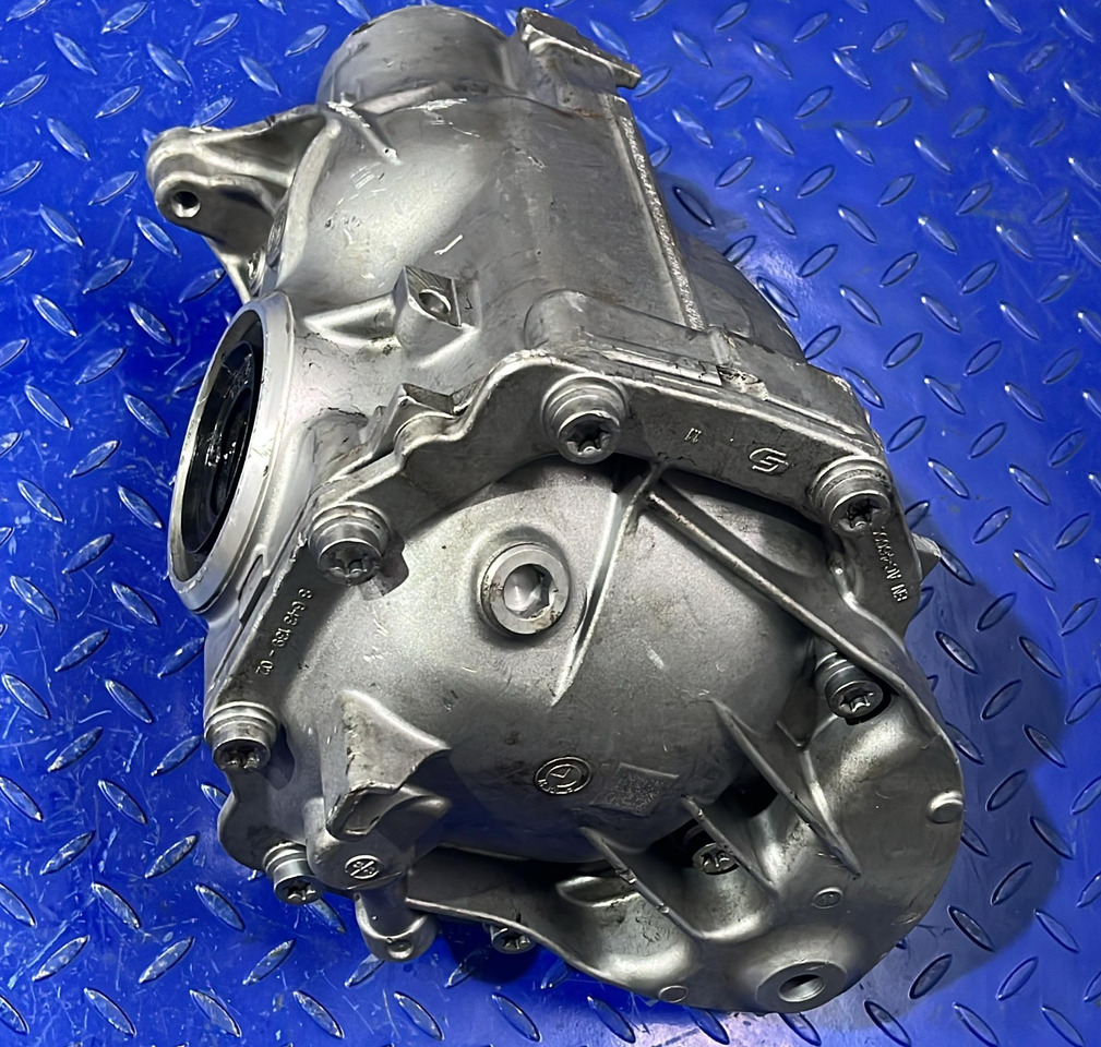 BMW Rear Differential xDrive 8643137-01 - Transmission: photos 1 BMW Rear Differential xDrive 8643137-01 - Transmission: photos 1