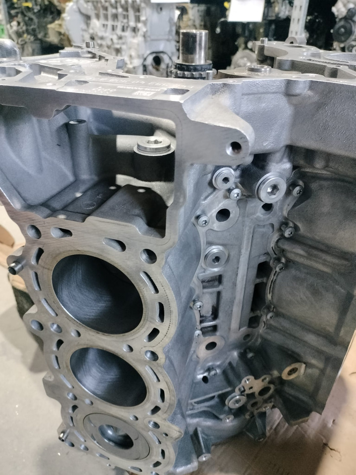 MERCEDES-BENZ 642 993 Mercedes Sprinter 3 0 Cdi V6 - Moteur pour Camion: photos 3 MERCEDES-BENZ 642 993 Mercedes Sprinter 3 0 Cdi V6 - Moteur pour Camion: photos 3