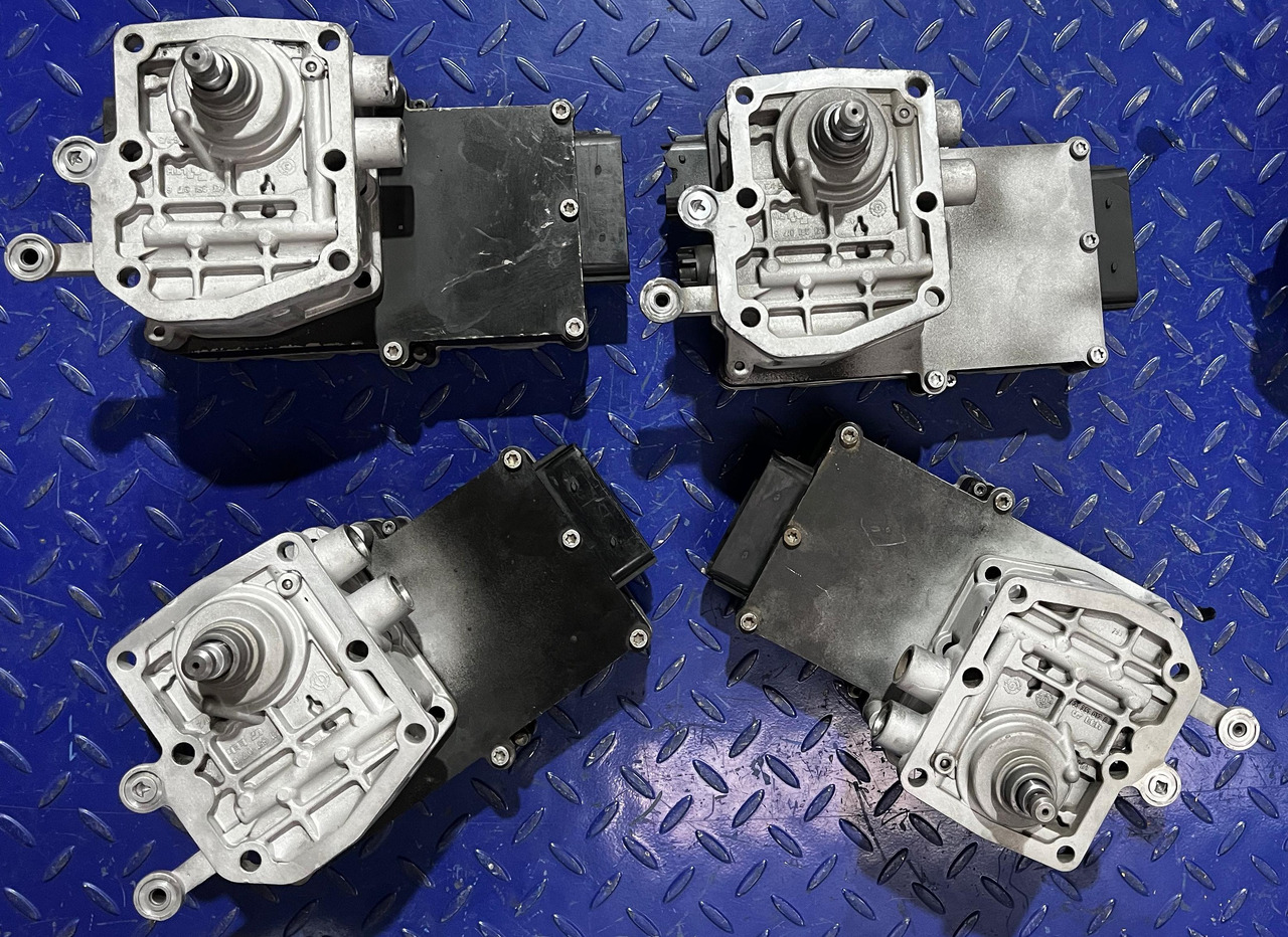 MERCEDES-BENZ Gearbox ECU GS Selector MP2 MP3 0034462609 - Boîte de vitesse et pièces: photos 1 MERCEDES-BENZ Gearbox ECU GS Selector MP2 MP3 0034462609 - Boîte de vitesse et pièces: photos 1