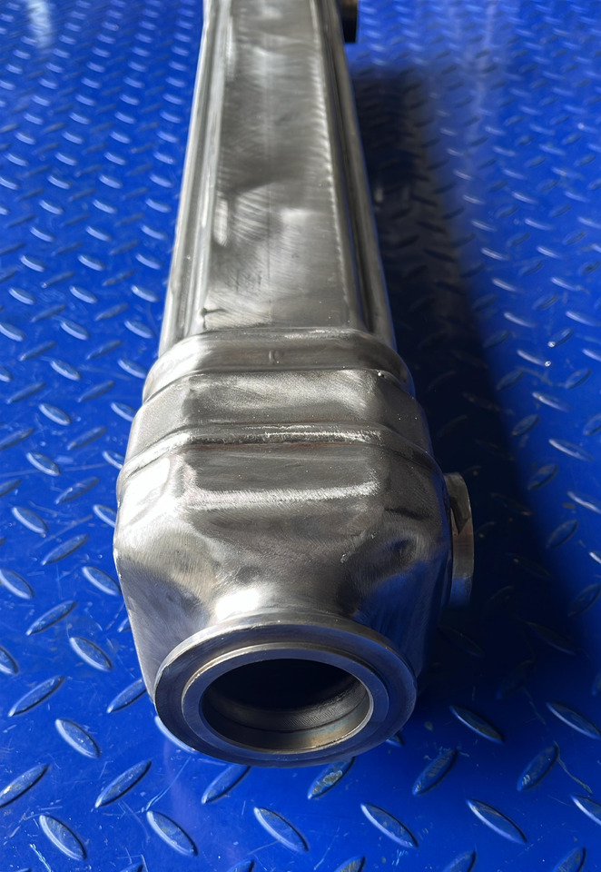 Mercedes Actros Arocs OM473 EGR Cooler A4731400575 - Refroidisseur EGR pour Camion: photos 3 Mercedes Actros Arocs OM473 EGR Cooler A4731400575 - Refroidisseur EGR pour Camion: photos 3