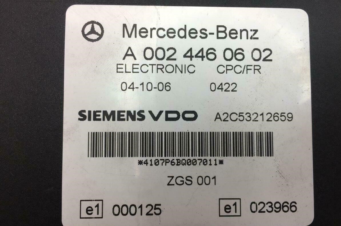 Mercedes Actros Atego Axor A0024460602 CPC/FR VDO Electronic Control Unit ECU - Bloc de gestion pour Camion: photos 1 Mercedes Actros Atego Axor A0024460602 CPC/FR VDO Electronic Control Unit ECU - Bloc de gestion pour Camion: photos 1