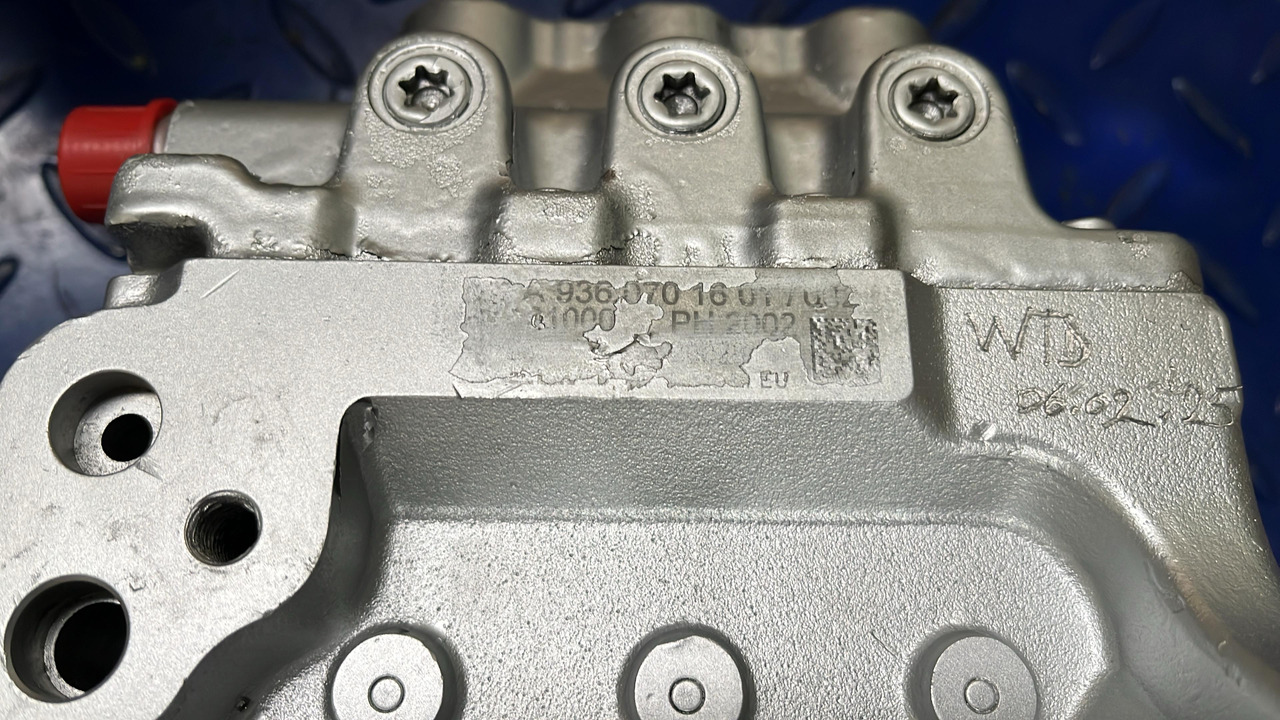 Mercedes Atego Arocs Euro 6 High Pressure Pump OM936 - Pompe à carburant pour Camion: photos 5 Mercedes Atego Arocs Euro 6 High Pressure Pump OM936 - Pompe à carburant pour Camion: photos 5