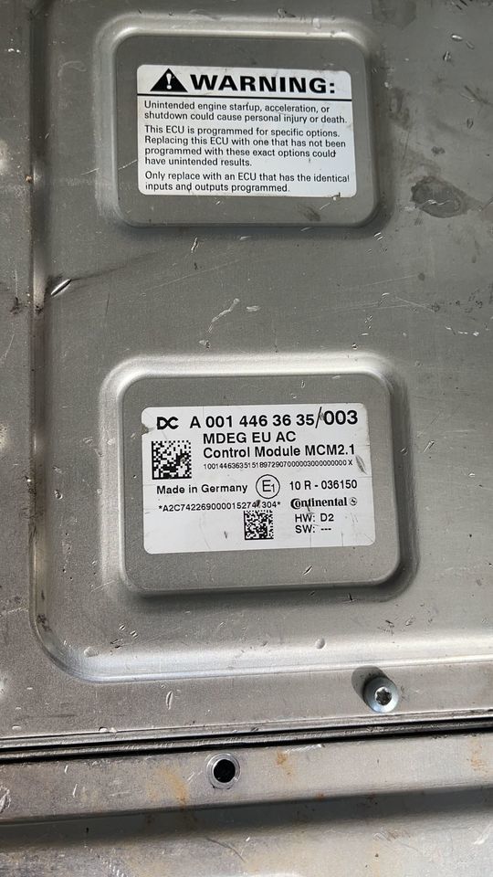Mercedes Atego Euro 6 MCM2 A0014463635 OM934 - Bloc de gestion pour Camion: photos 1 Mercedes Atego Euro 6 MCM2 A0014463635 OM934 - Bloc de gestion pour Camion: photos 1