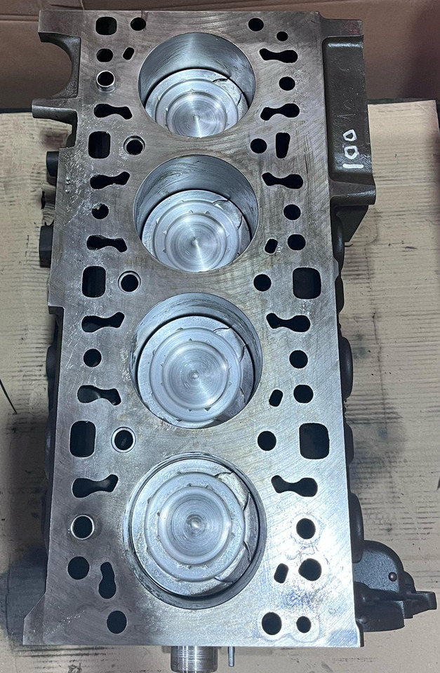 Mercedes Benz Chiulasa + Bloc Motor Reconditionat OM934 Euro 6 - Moteur pour Camion: photos 1 Mercedes Benz Chiulasa + Bloc Motor Reconditionat OM934 Euro 6 - Moteur pour Camion: photos 1