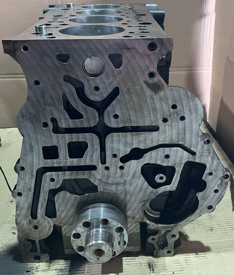 Mercedes Benz Chiulasa + Bloc Motor Reconditionat OM934 Euro 6 - Moteur pour Camion: photos 4 Mercedes Benz Chiulasa + Bloc Motor Reconditionat OM934 Euro 6 - Moteur pour Camion: photos 4