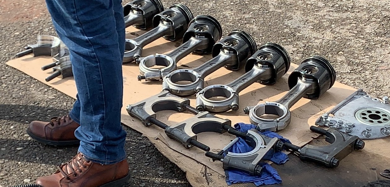 Mercedes Piston OM471 Actros Euro 6 - Pistons/ Anneaux/ Manchons pour Camion: photos 1 Mercedes Piston OM471 Actros Euro 6 - Pistons/ Anneaux/ Manchons pour Camion: photos 1